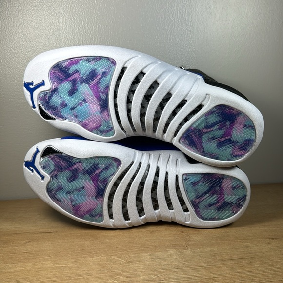 Air Jordan 12 Retro Hyper Royal Women’s Size 7.5 Sneakers - Picture 9 of 12